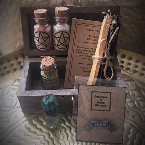 Curating Your Craft: The Art of a Witchcraft Gift Box